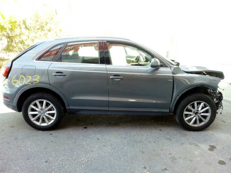 audi q3 (8ug) del año 2015
