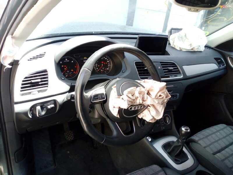 audi q3 (8ug) del año 2015