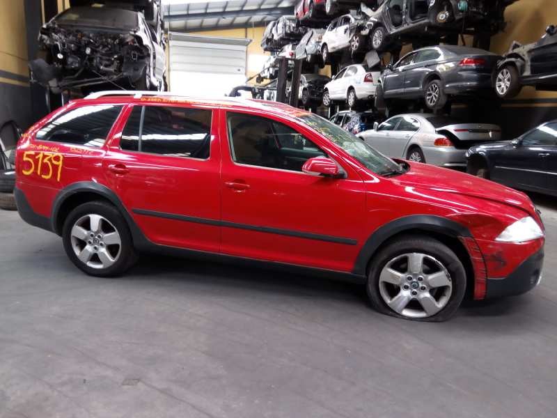 skoda octavia combi (1z5) del año 2007