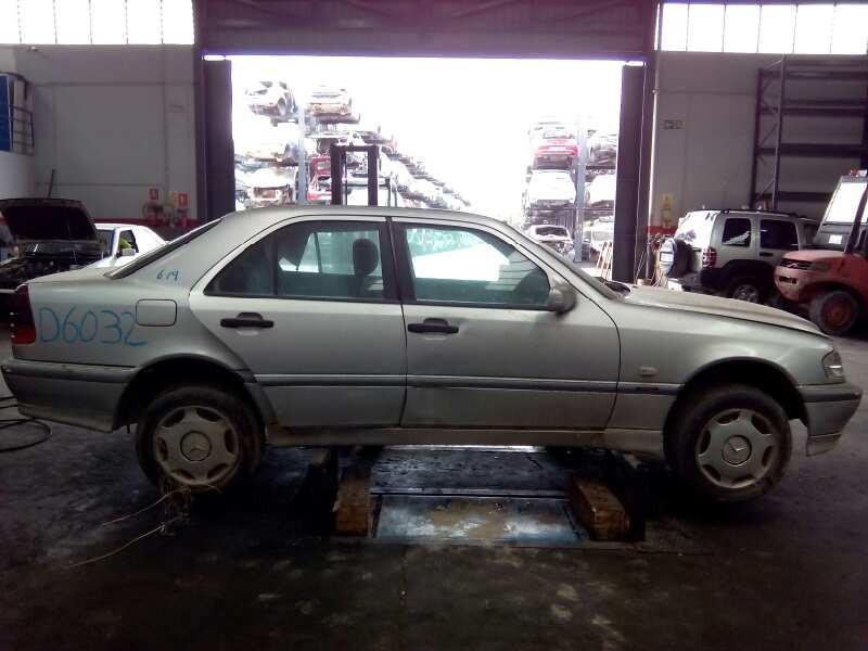 mercedes-benz clase c (w202) familiar del año 1996