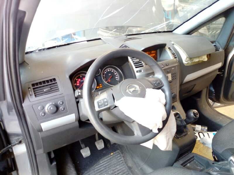 opel zafira b del año 2007