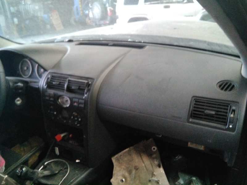 ford mondeo berlina (ge) del año 2003