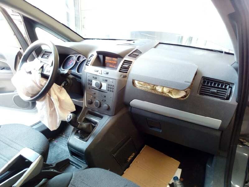 opel zafira b del año 2007