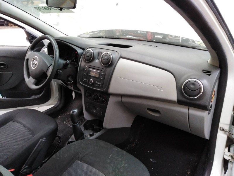 dacia logan ii del año 2013