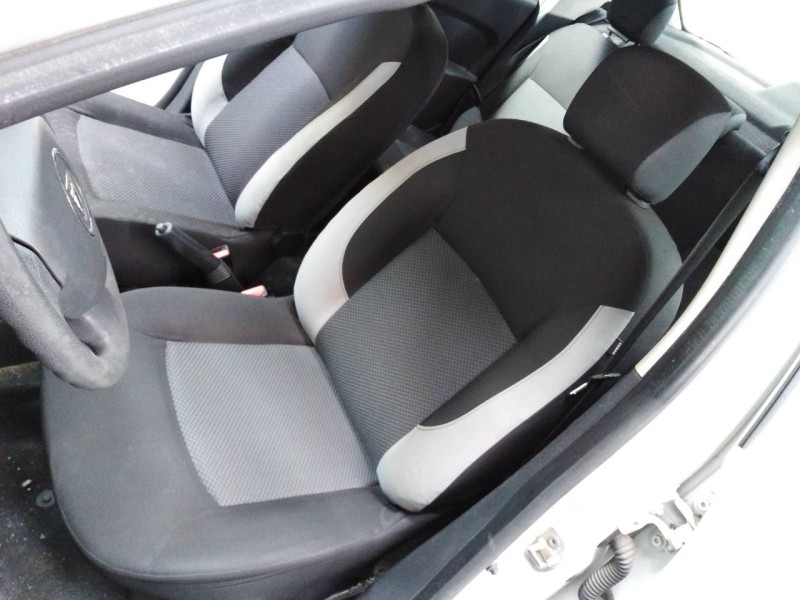 dacia logan ii del año 2013