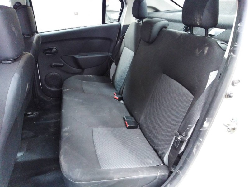 dacia logan ii del año 2013