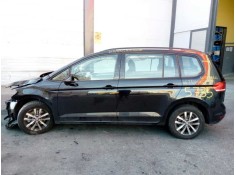 VOLKSWAGEN TOURAN (5T1)