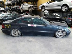 mercedes-benz clase e (w211) berlina del año 2003