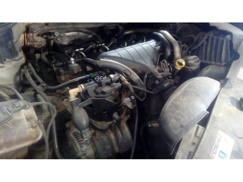 peugeot 407 del año 2004