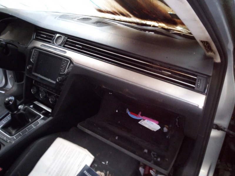 volkswagen passat lim. (3g2) del año 2014