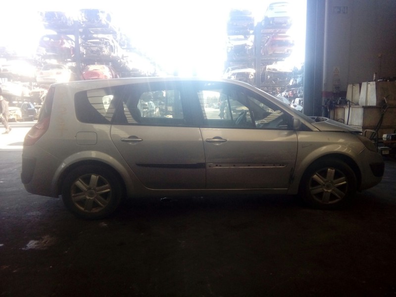 renault scenic ii del año 2005
