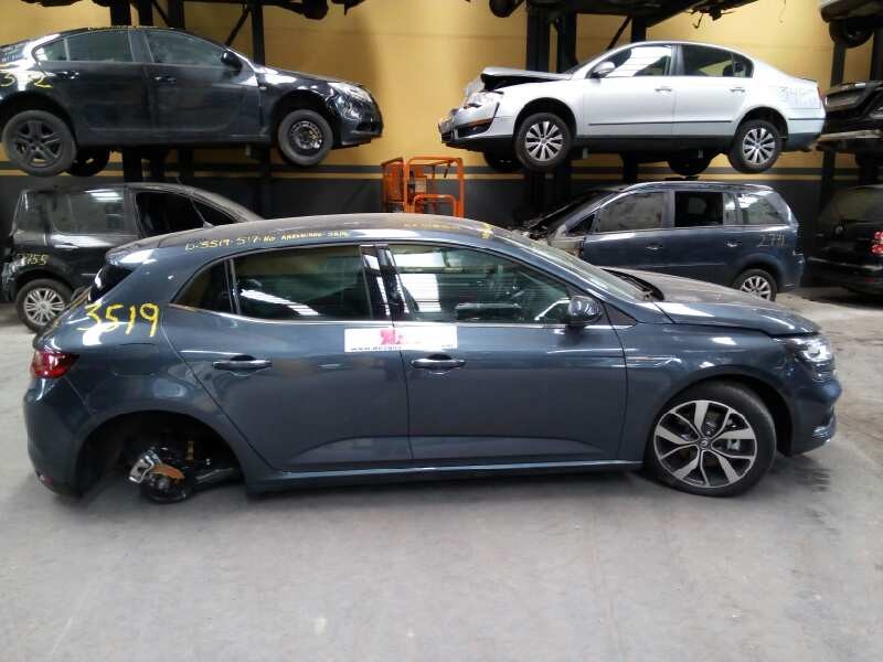 renault megane iv berlina 5p del año 2017