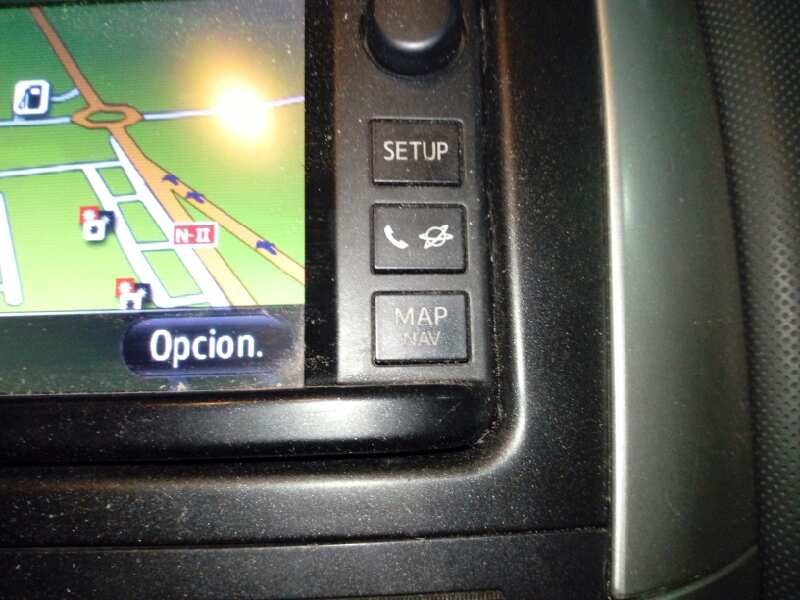 toyota auris del año 2012