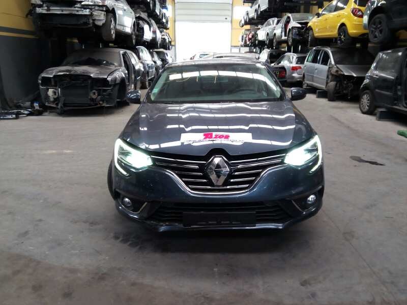 renault megane iv berlina 5p del año 2017