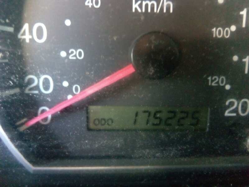 kia carens del año 2005