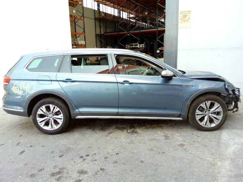 volkswagen passat variant (3g5) del año 2017