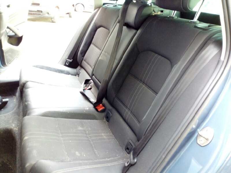 volkswagen passat variant (3g5) del año 2017