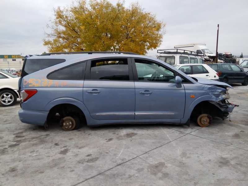 ssangyong rodius del año 2006