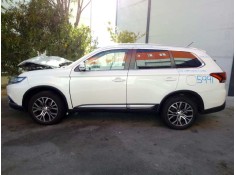 MITSUBISHI OUTLANDER (GF0)