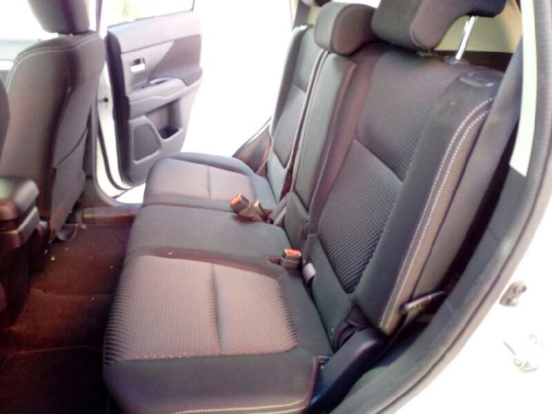 mitsubishi outlander (gf0) del año 2016