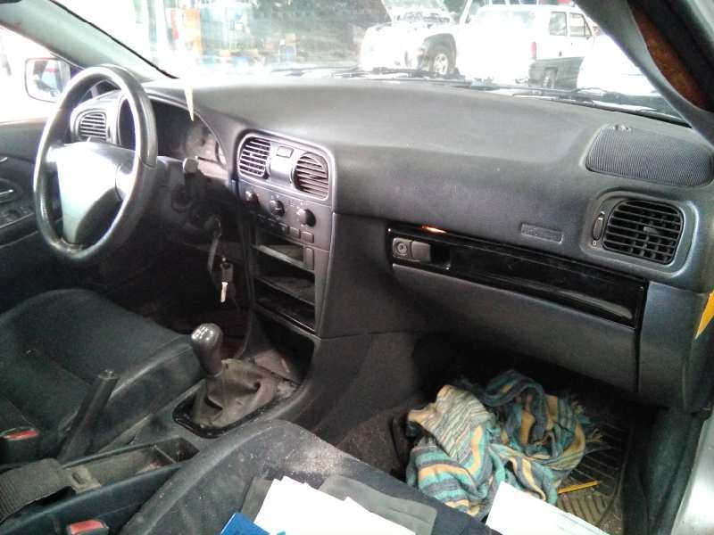 volvo s40 berlina del año 2003