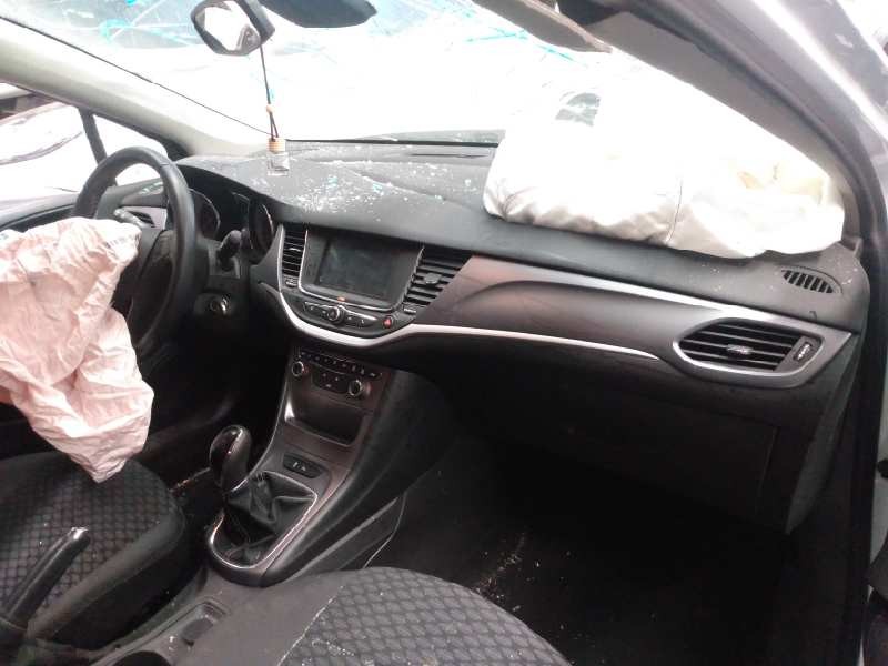 opel astra k lim. 5türig del año 2018