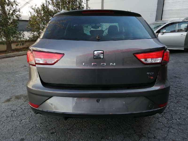 seat leon st (5f8) del año 2013