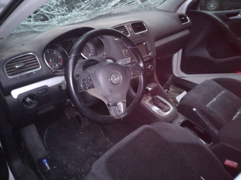 volkswagen golf vi (5k1) del año 2008