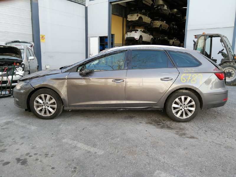 seat leon st (5f8) del año 2013