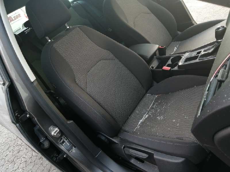 seat leon st (5f8) del año 2013