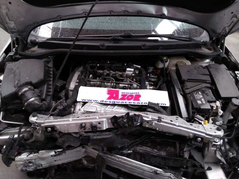 opel astra j lim. del año 2015