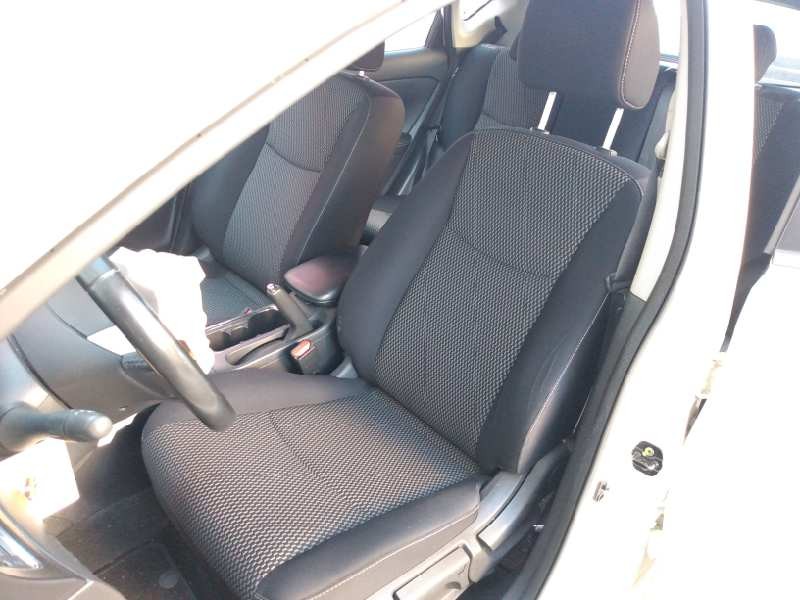nissan pulsar (c13) del año 2015