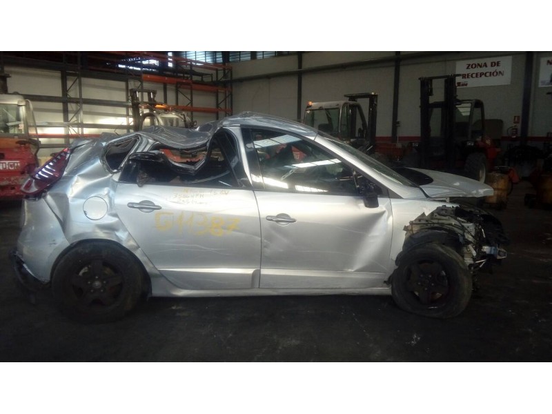renault scenic iii del año 2011