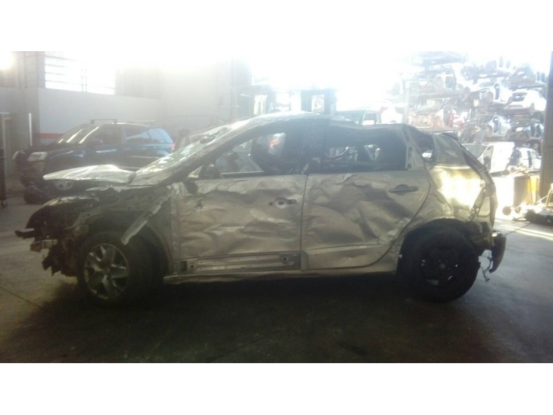 renault scenic iii del año 2011