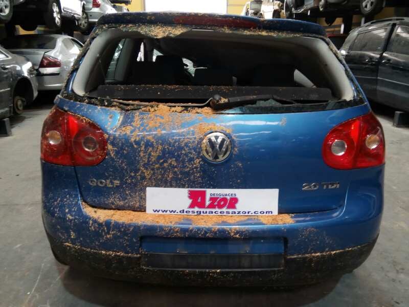 volkswagen golf v berlina (1k1) del año 2005