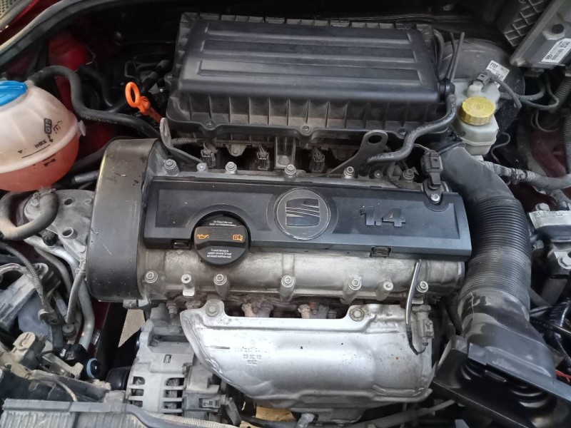 seat ibiza (6j5) del año 2013