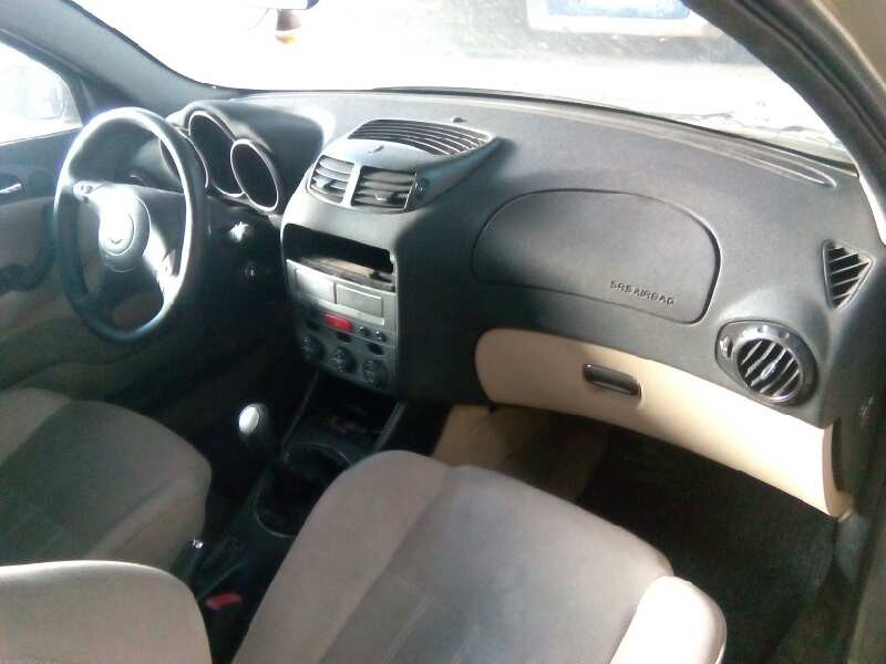 alfa romeo 147 (190) del año 2001