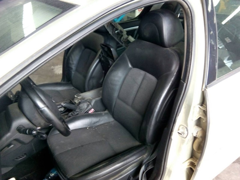 peugeot 407 del año 2009