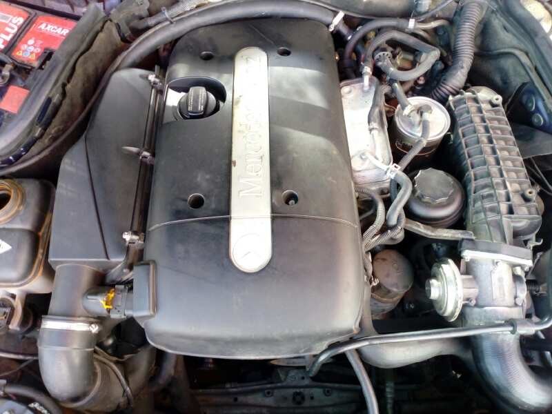 mercedes-benz clase c (w203) sportcoupe del año 2002