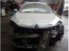 renault megane iii berlina 5 p del año 2010 2