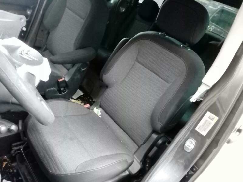 citroën berlingo station wagon del año 2015