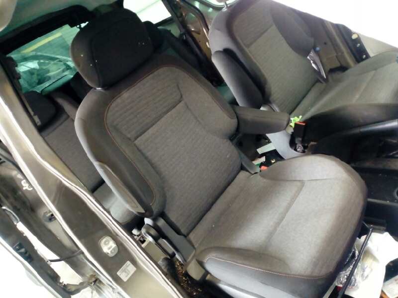 citroën berlingo station wagon del año 2015