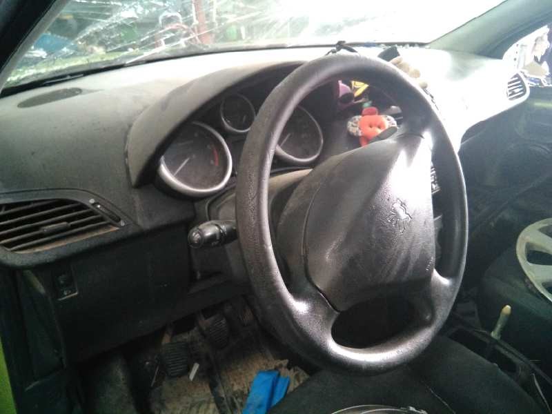 peugeot 207 del año 2008
