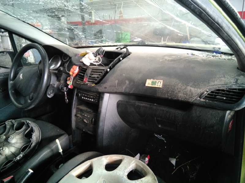 peugeot 207 del año 2008