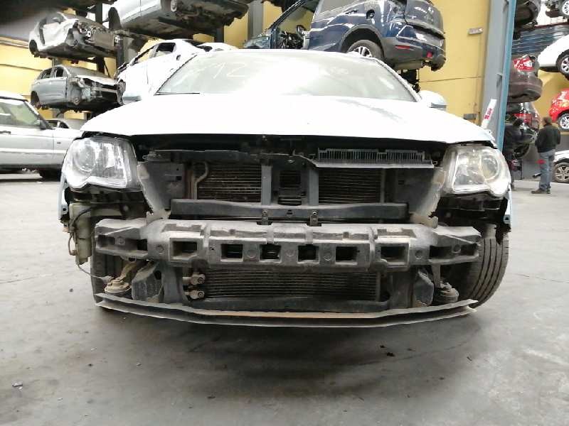 volkswagen passat variant (3c5) del año 2007