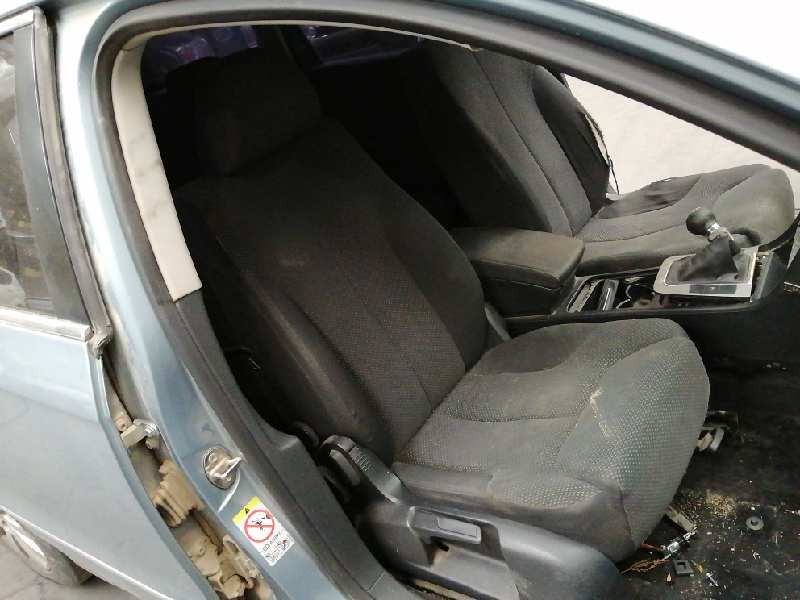 volkswagen passat variant (3c5) del año 2007