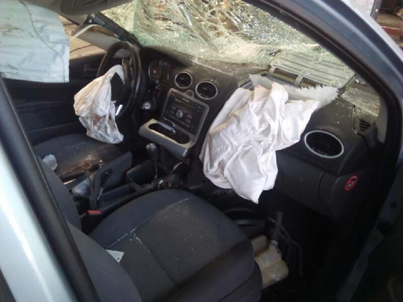 ford focus berlina (cap) del año 2005