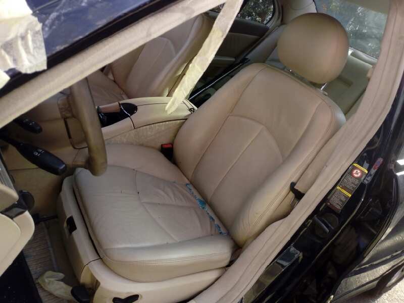 mercedes-benz clase e (w211) berlina del año 2003