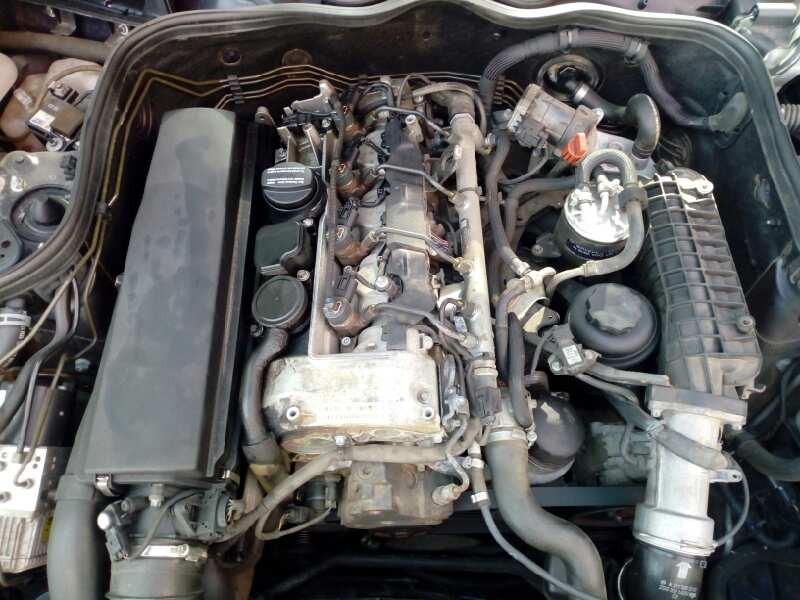 mercedes-benz clase e (w211) berlina del año 2003