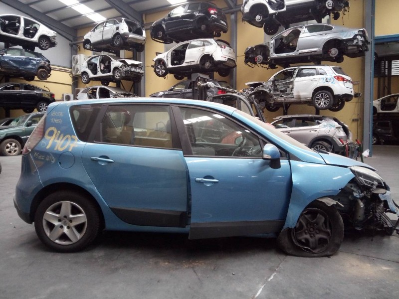 renault scenic iii del año 2012